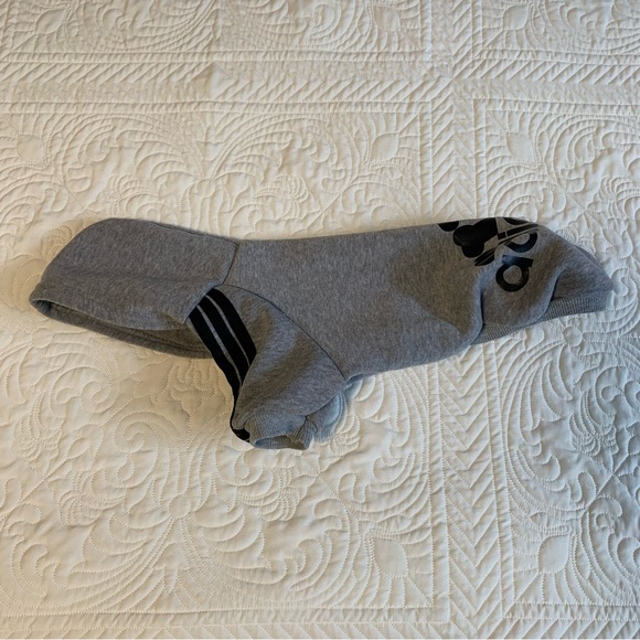Adidog dog sweater gray XL fits 11 - 17 pound dogs fleece adidas pet - Picture 2 of 6